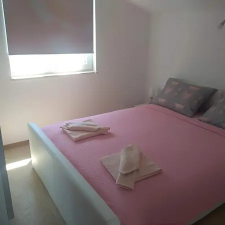 Edensk Vrt Classic!!i Apartman