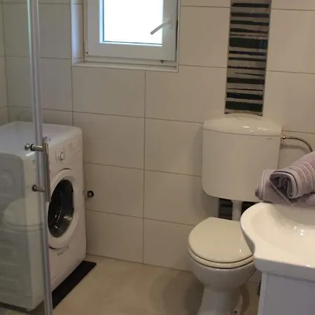 Edensk Vrt Classic!!i Apartment