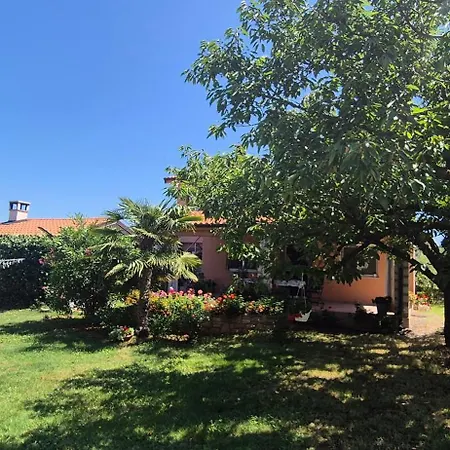 Edenski Vrt Appartement *